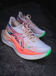 Women's Asics Superblast 3