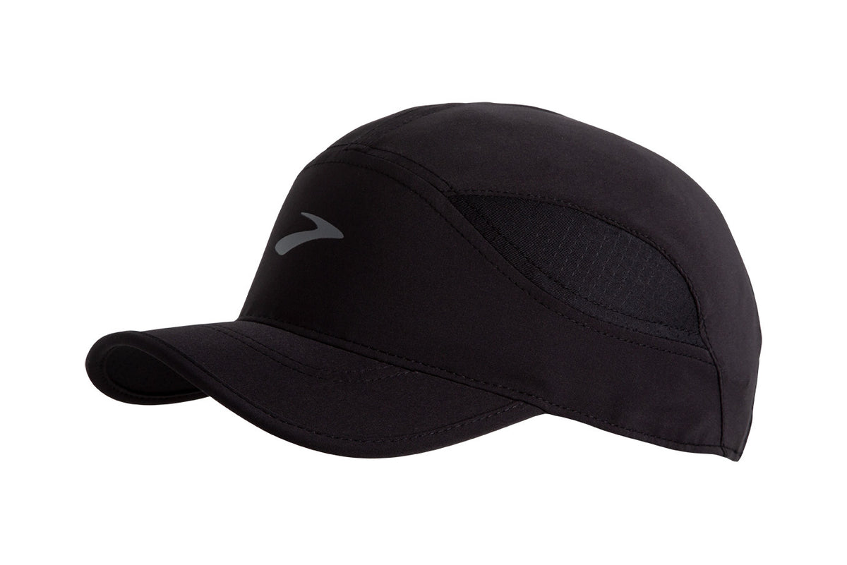 Brooks Chaser Hat in Black