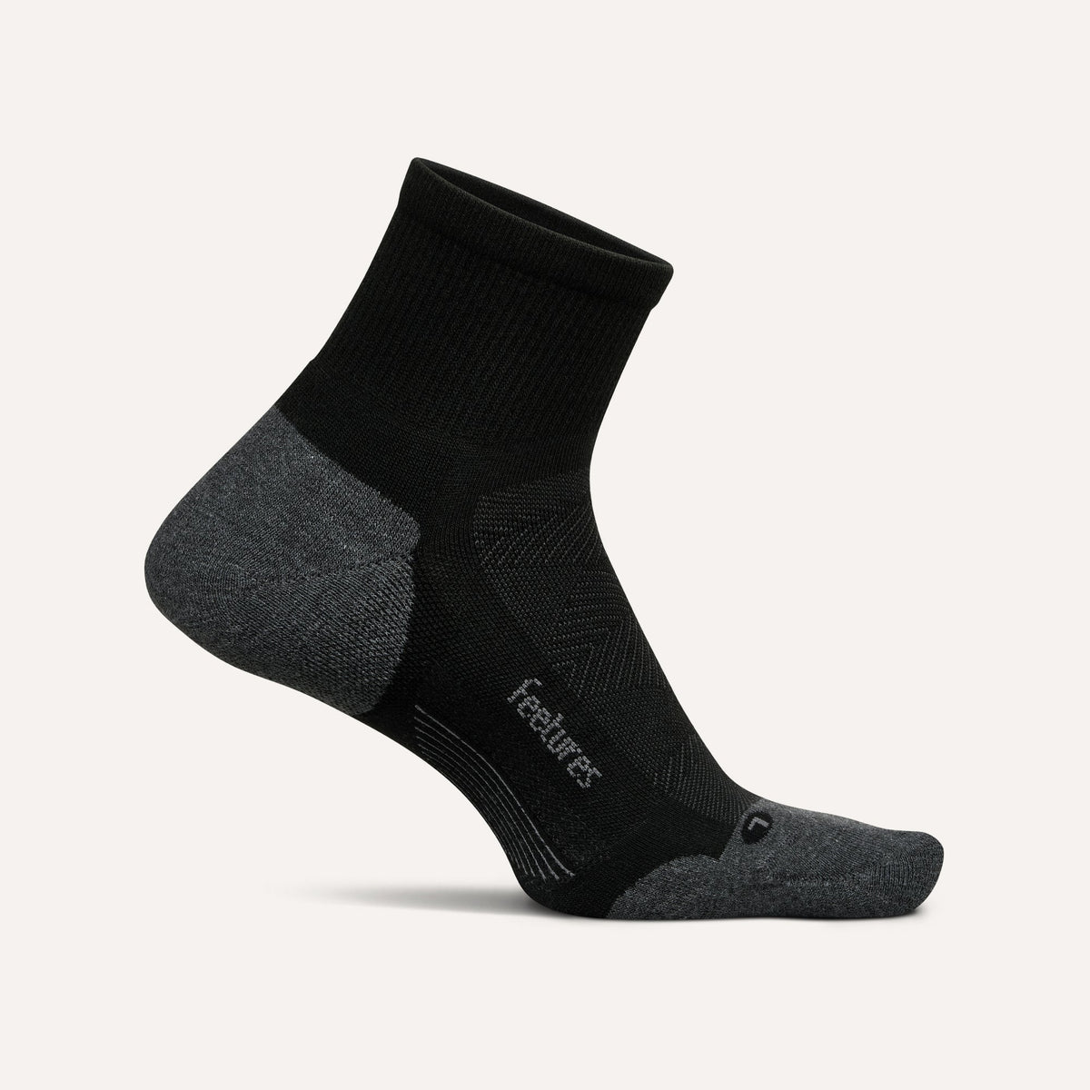 Feetures Elite Max Cushion Quarter Socks - Black