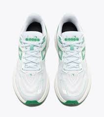 Women's Diadora Mythos Blueshield Vigore V