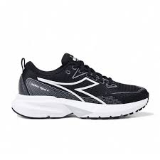 Women's Diadora Mythos Blueshield Vigore 4