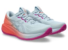 Women's Asics Gel Cumulus 28