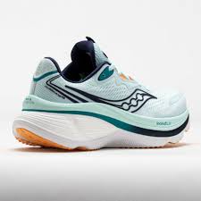 Women's Saucony Hurricane 26