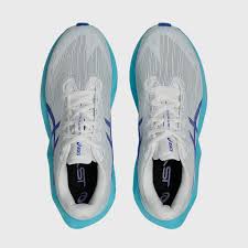 Men’s Asics Novablast 6