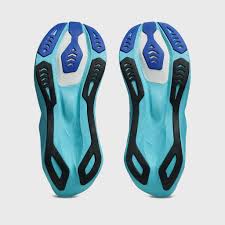 Men’s Asics Novablast 6