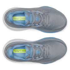 Women's Saucony Hurricane 26