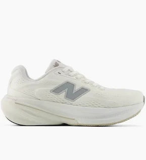 Women's New Balance 860 v15