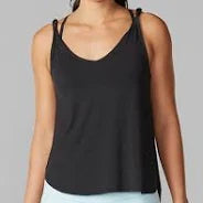 Tavi Twist shoulder Tank